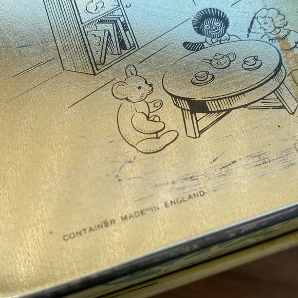 1946 Vintage Mary Had a Little Lamb Tin Box. Made in England. Nursery Rhymes - Picture 9 of 13